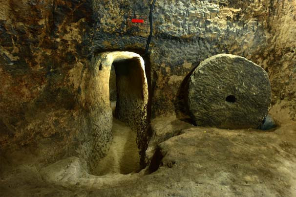 Aziz Mercurius Yeraltı şehrinin gizemli mezarlarına bakın!  - Resim: 2