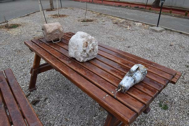 Sıradan bir taş gibi görünüyor ama... - Resim: 4