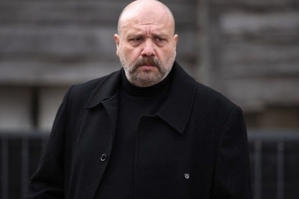 Ahmet Mümtaz Taylan el ele yakalandı sonra uyardı 'Yanlış bir şey yazmayın' - Resim: 1