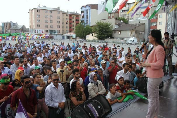 HDP'ye şok! Yüksekdağ meydanı görünce... - Resim: 4