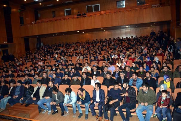 Kurada aynı isim iki kez çıkınca... Salon birden karıştı - Resim: 2