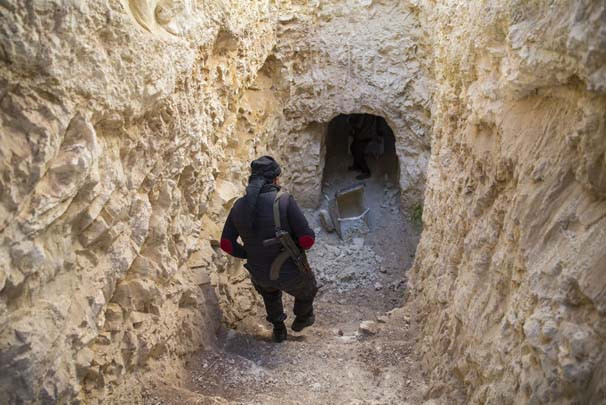 TSK buldu köstebek gibi oymuşlar! Yer altı şehri gibi - Resim: 1