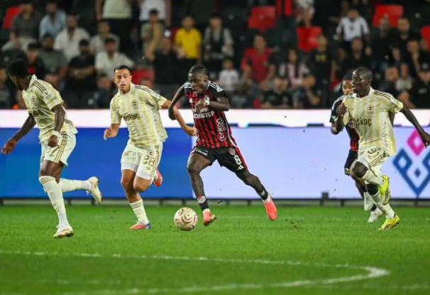 Yapay zeka Süper Lig'de şampiyonu ve küme düşen takımları açıkladı! - Resim: 4