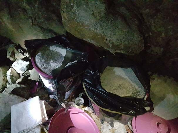 Camide yapılan aramadan çıkana bakın! - Resim: 4