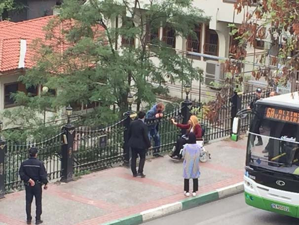 AK Partili vekilden hayat kurtaran müdahale - Resim: 1