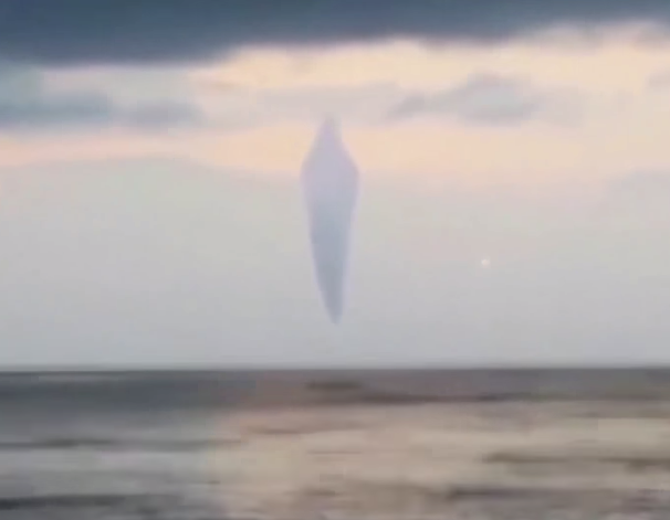 Gökyüzünde bir an da bu görüntü belirdi kimse anlamadı - Resim: 3