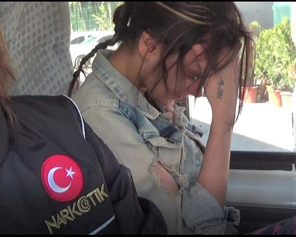 Ağlaya ağlaya götürdüler! - Resim: 1