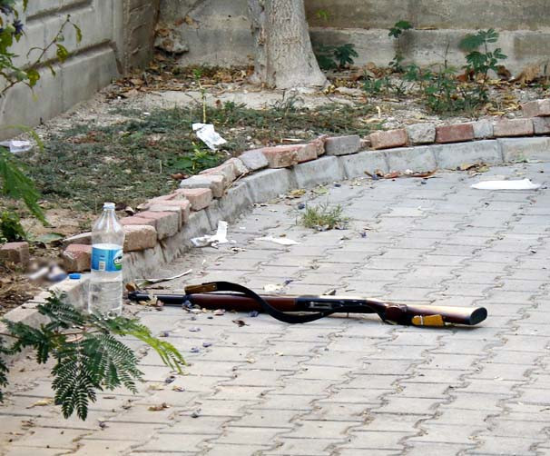 Rus eşi barışmayınca selfie çekip dehşet saçtı! - Resim: 2