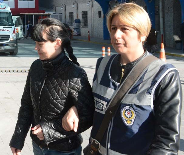 O parola başını yaktı! Fuhuşta böyle yakaladılar - Resim: 1