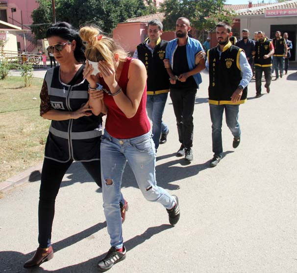 Sevgilisiyle kurduğu tuza kendisi düştü fena çuvalladı - Resim: 3