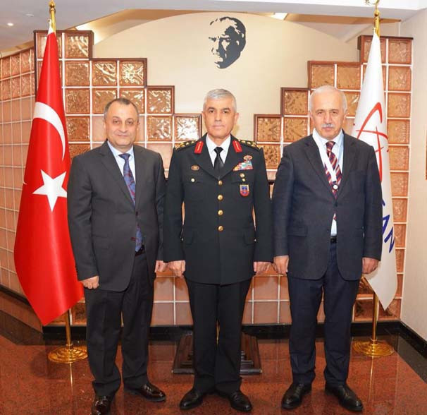 Jandarma'da yeni dönem! Renk değişti, 'kayık kep' gitti... - Resim: 1