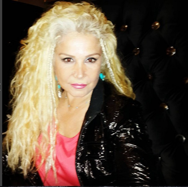 Ünlü türkücü rüyasında gördü tesettüre girdi! Şimdi bakın - Resim: 2