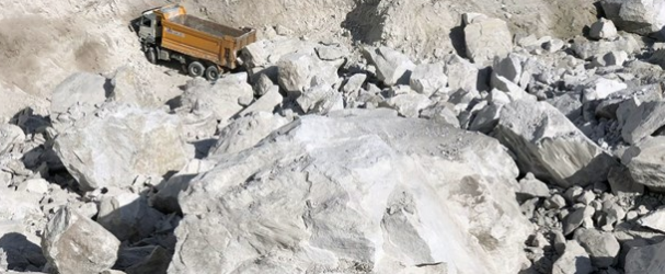 Milas'ta maden ocağında göçük: 1 işçi öldü, 2 işçi enkaz altında - Resim: 0