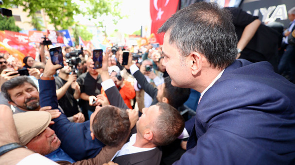 Bakan Kurum: Milletimiz şaibeli kurultaylarla anılan CHP yönetimine yine haddini bildirecektir - Resim: 0