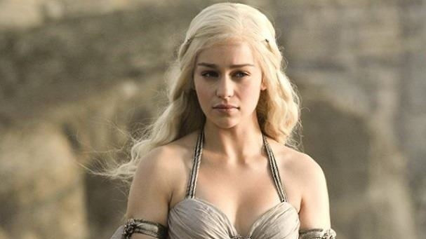 Game of Thrones'ta Khalesi ölüyor mu? Ağzından kaçırdı - Resim: 1