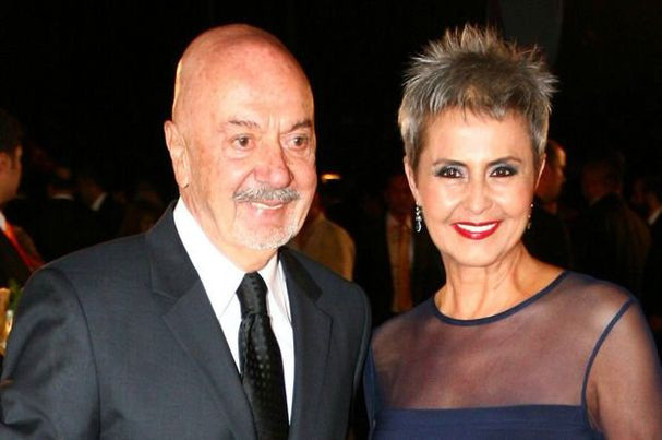 Evet-Hayır yarışmasının efsane sunucusuydu! Kötü haber geldi eşinden flaş açıklama! - Resim: 0