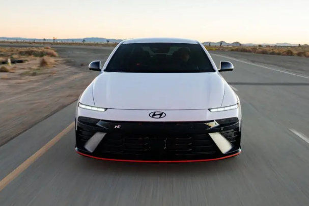 Yeni Hyundai IONIQ 6'nın fiyatı bir gecede değişti! Türkiye'de satışta - Resim: 12