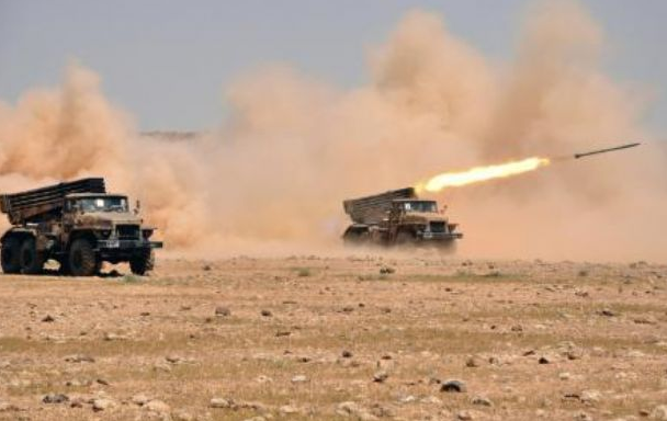 Türkiye sınırında hareketli saatler - Resim: 1