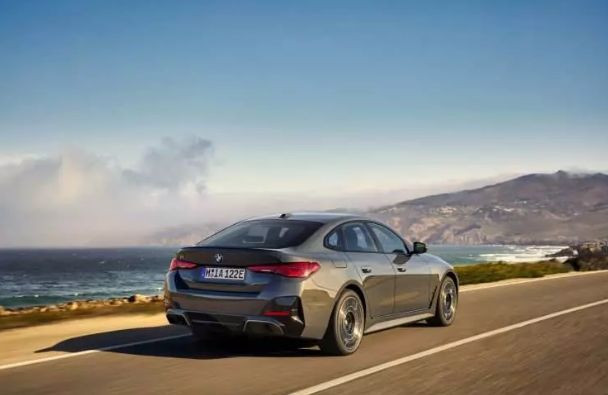 BMW, yeni elektrikli aracını tanıttı! Tam 593 beygir... - Resim: 2