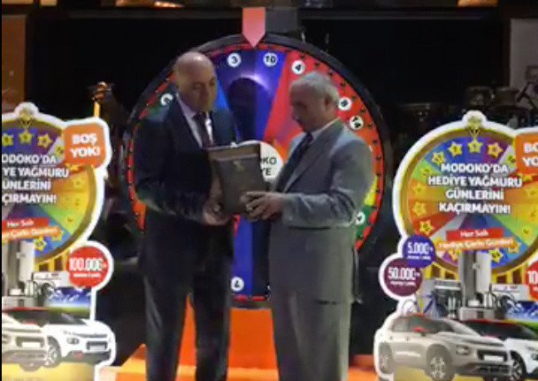 Modoko 50. yılında büyük hediyeler dağıttı! Emniyet'e araba çıktı - Resim: 2