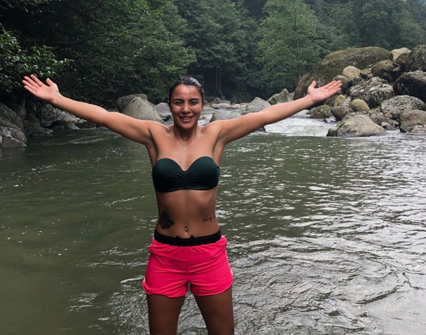 Survivor Sabriye'den bir ilk 'Çok heyecanlanlıyım' diyerek herkesi davet etti - Resim: 2