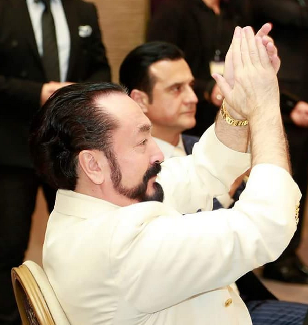 2 kedicik kaçtı Tülay Kumaşçı gözaltında mı? +18'lik çıplak fotoğrafları ile... - Resim: 4