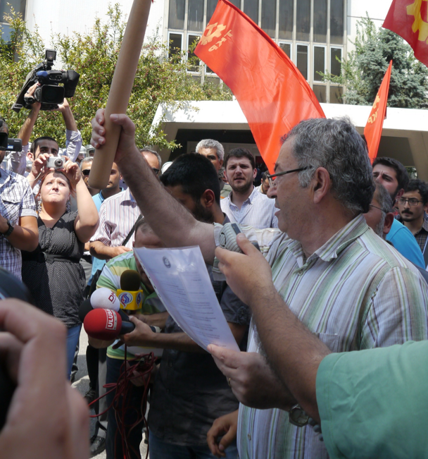 Dolmabahçe'de Clinton protestosu - Resim: 3