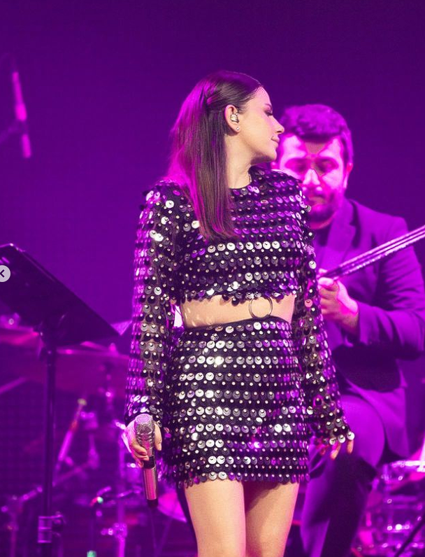 Şarkıcı Merve Özbey hastanelik oldu! Bütün konserlerini tek tek iptal etti - Resim: 3