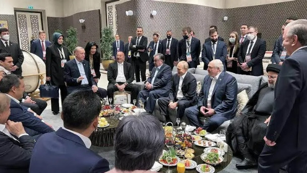 Dünya liderlerinin lakapları ortaya çıktı! Erdoğan'ın iki lakabı var... - Resim: 2