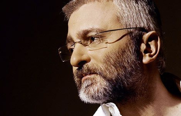 Onur Akın aslen nereli kaç yaşında unutulmaz şarkıları - Resim: 0