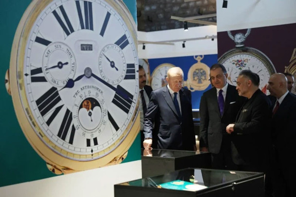 Cumhurbaşkanı Erdoğan, “Muhteşem Cep Saatleri Koleksiyonu” sergisini ziyaret etti - Resim: 0