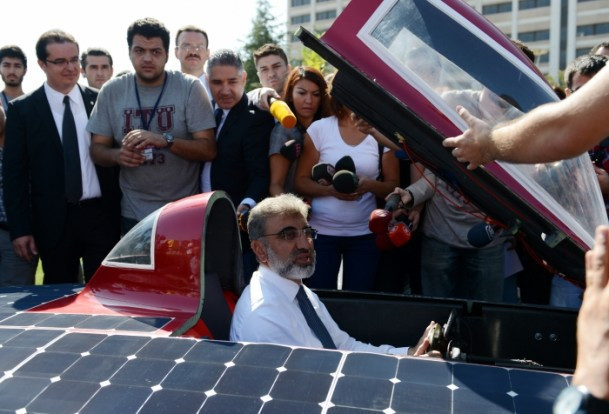 Bakan Yıldız güneş enerjili araba kullandı - Resim: 3