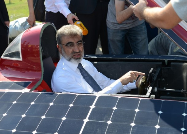 Bakan Yıldız güneş enerjili araba kullandı - Resim: 4