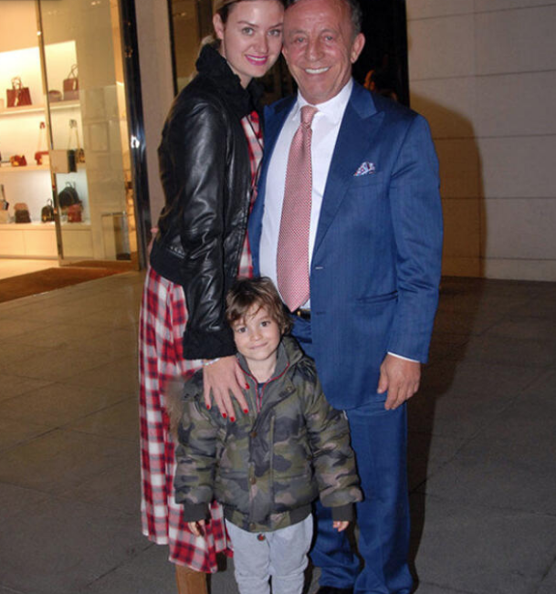 Yeniden mi birlikteler? Ali Ağaoğlu'nun Petek Ertüre ile samimi pozları olay oldu - Resim: 4