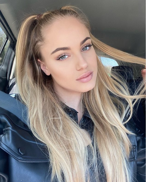 En güzel kadın futbolcu Ana Maria Markovic'ten 'dişilik' sitemi! Bana öyle demeyin - Resim: 2