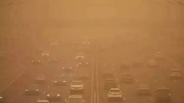 Meteoroloji İstanbul'u uyardı, Türkiye'ye toz taşınımı geliyor! - Resim: 1