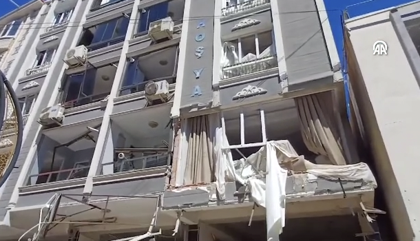 İzmir'de doğal gaz patlaması meydana geldi! Ölü ve yaralılar var - Resim: 3