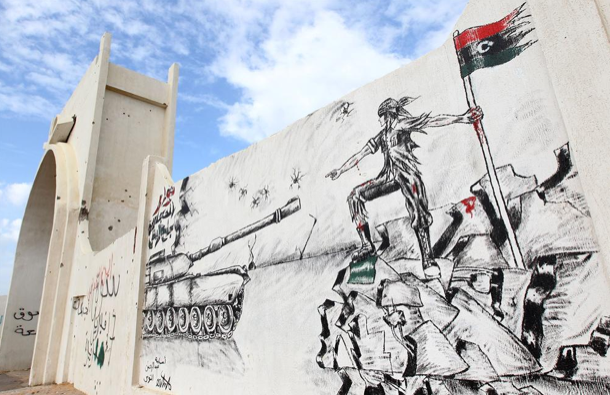 Kaddafi'yi tavuk gibi yoldular  - Resim: 4