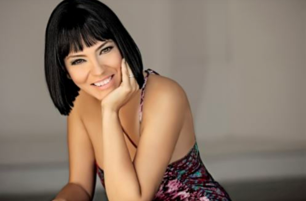 Yeşim Salkım kimdir, aslen nereli evlilikleri ve çocukları kimdir? - Resim: 2