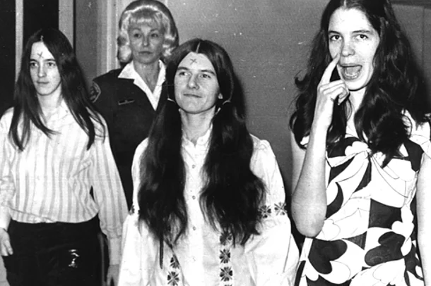 Korkunç psikopat! Hamile kadını önce öldürttü sonra bebeğini...  - Resim: 4