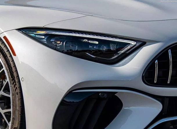 Türkiye'de satışa çıkarıldı! Karşınızda Mercedes-AMG SL Türkiye fiyatına bakın - Resim: 4