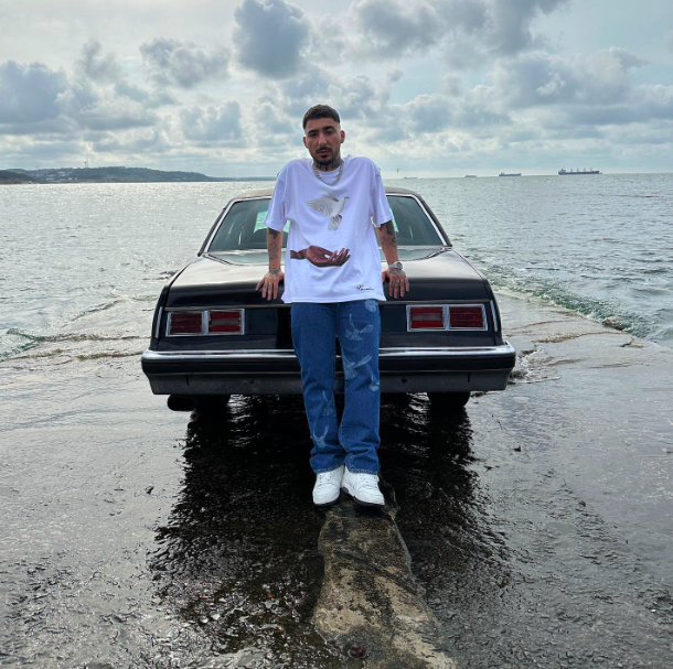 Ev sahibi, Rapçi Uzi 4 aylık kirayı ödemeden kaçtı dedi! Uzi cevabı fena yapıştırdı - Resim: 3