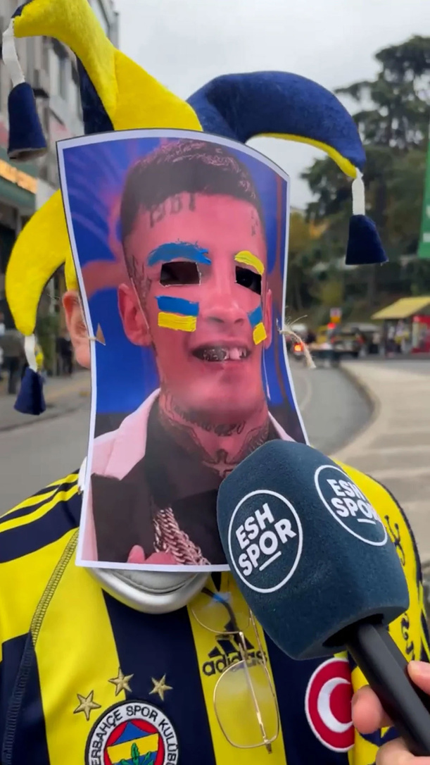 Fenerbahçe taraftarı, L-Gante maskesi taktı - Resim: 0