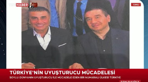 Bakan Soylu canlı yayında 'Sedat Peker'in fotoğrafını gösterip açıkladı - Resim: 0