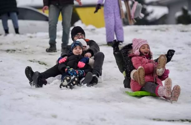 Valilikler duyurdu: 13 ilde okullara kar tatili! - Resim: 1