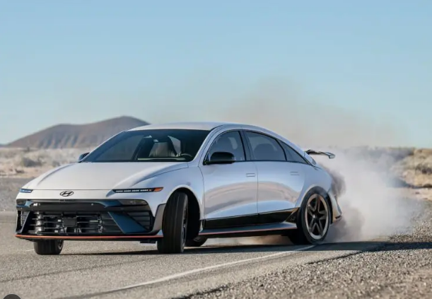 Yeni Hyundai IONIQ 6'nın fiyatı bir gecede değişti! Türkiye'de satışta - Resim: 13
