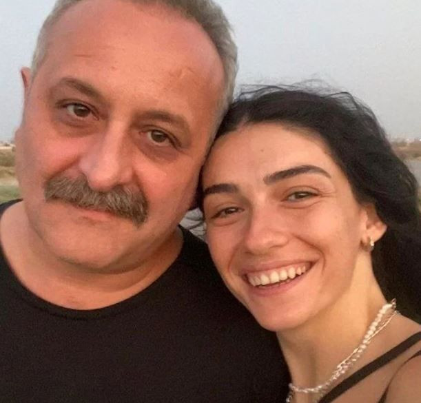 19 yaş büyük Onur Ünlü'den ayrılmıştı! Hazar Ergüçlü'nün yeni sevgilisi Lionel Messi'ye benzetildi - Resim: 1