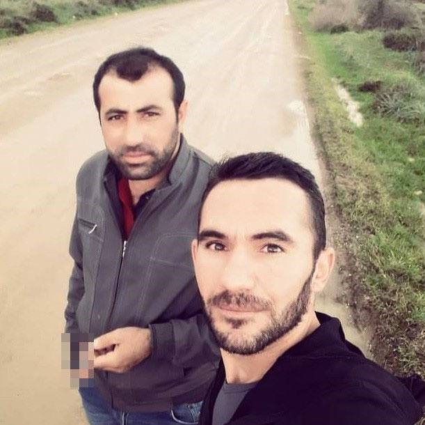 Çanakkale’de korkunç cinayet: Kadının başına kürekle vurarak öldürdü, gözlerini oydu - Resim: 1