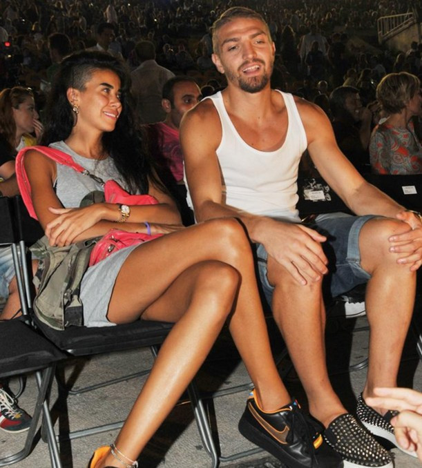 Asena Erkin yasak aşk mı yaşıyor? - Resim: 2