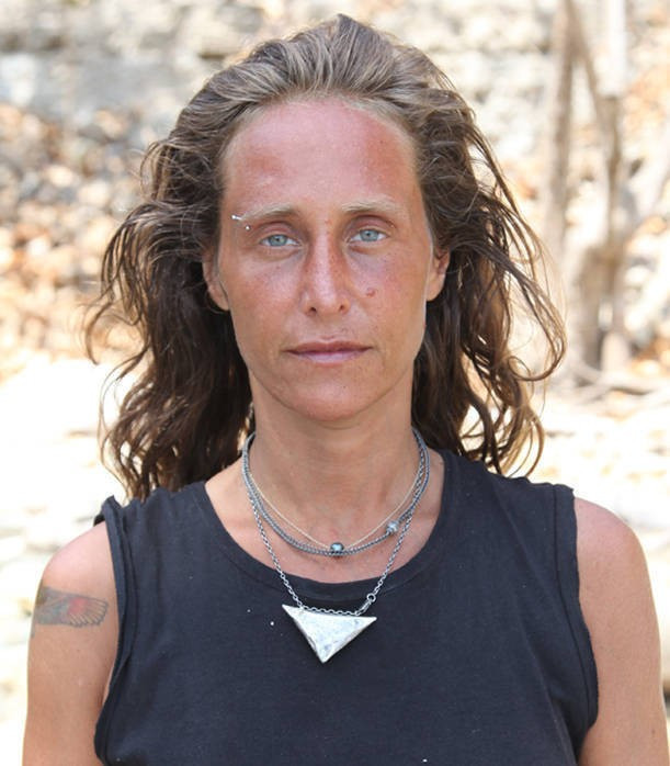 Survivor yarışmacısı Bennu Gerede dolandırıcı mı? Aşk iksiri diye suları satıyor - Resim: 1